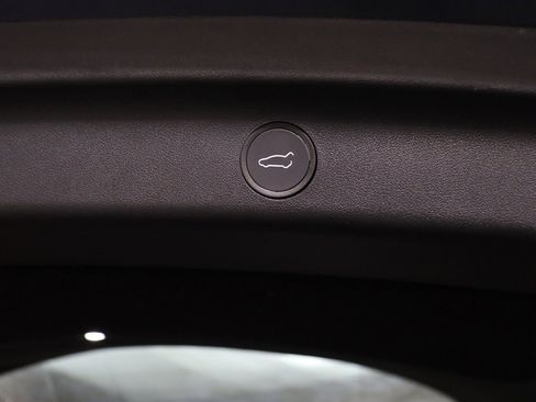 Used 2023 Tesla Model Y Long Range image 42