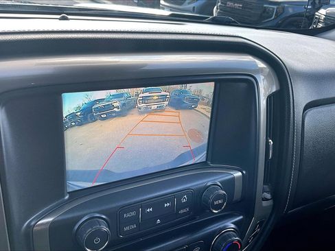 Used 2017 Chevrolet Silverado 1500 High Country image 26