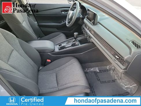 Certified 2023 Honda Accord EX image 23