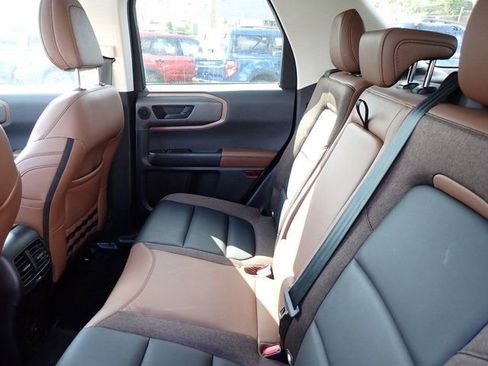 Used 2025 Ford Bronco Sport Outer Banks w/ Outer Banks Tech Package+ AWD/4WD image 18