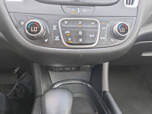 Used 2024 Chevrolet Malibu LT FWD image 26