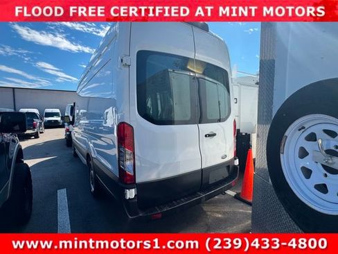 Used 2022 Ford Transit 250 148 High Roof Extended image 25