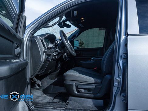Used 2024 RAM 3500 Tradesman w/ Convenience Group AWD/4WD image 12