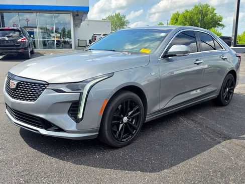 Used 2025 Cadillac CT4 Luxury AWD/4WD image 2