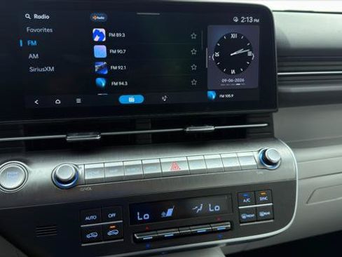 Used 2024 Hyundai Kona SEL AWD/4WD image 30