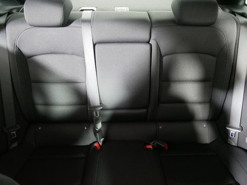 Used 2023 Chevrolet Malibu LT image 13