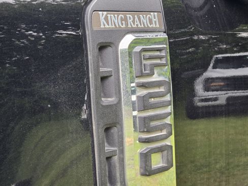 Used 2024 Ford F250 King Ranch image 10