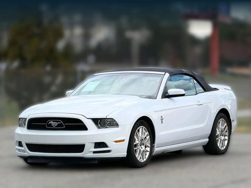 Used 2014 Ford Mustang Premium w/ Electronics Package image 6