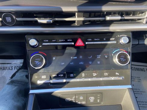 Used 2024 Hyundai Santa Fe XRT image 21