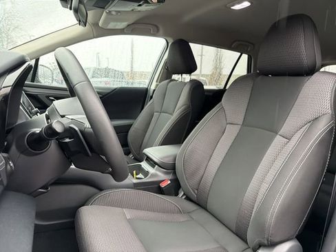 Certified 2025 Subaru Outback Premium image 12