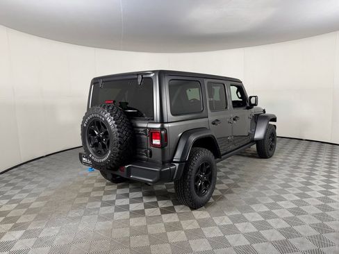 Used 2023 Jeep Wrangler Unlimited w/ Cold Weather Group AWD/4WD image 7