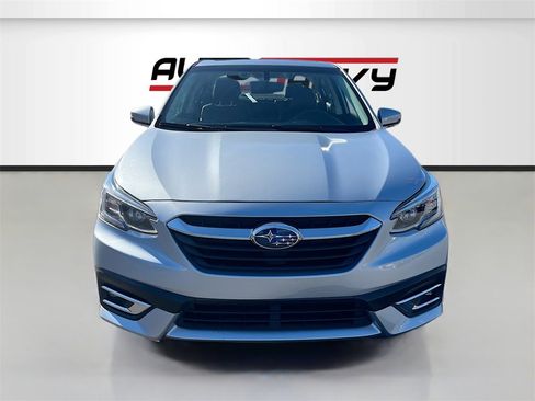Used 2022 Subaru Legacy Limited image 2