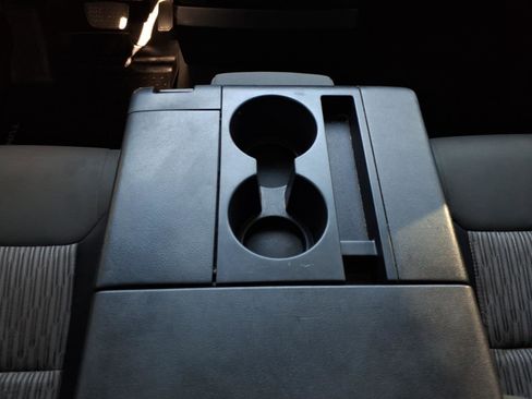 Used 2017 Toyota Tundra SR5 image 17