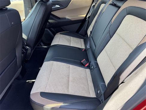 New 2026 Chevrolet Equinox ACTIV w/ Convenience Package III image 9