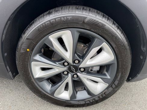 Used 2023 Chevrolet Bolt EUV LT w/ Convenience Package FWD image 49
