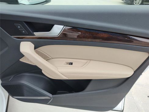 Used 2019 Audi Q5 Prestige w/ Prestige Package image 24