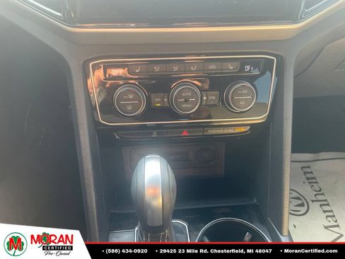 Used 2023 Volkswagen Atlas Cross Sport SE AWD/4WD image 14