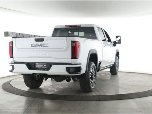 Used 2026 GMC Sierra 3500 Denali Ultimate AWD/4WD image 7