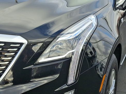 Certified 2021 Cadillac XT5 Premium Luxury image 9