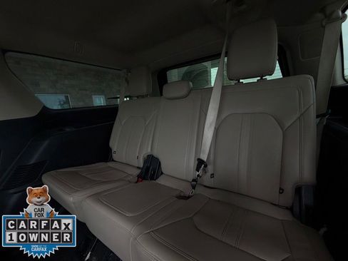 Used 2024 Ford Expedition Max Limited RWD image 23