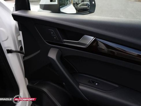 Used 2018 Audi Q5 2.0T Premium Plus w/ Premium Plus Package image 31