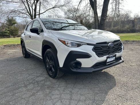 Used 2024 Subaru Crosstrek 2.0i AWD/4WD image 2