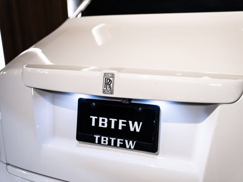 Used 2026 Rolls-Royce Phantom Sedan RWD image 22