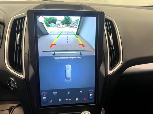 Used 2024 Ford Edge SEL image 59