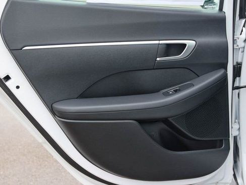 New 2026 Hyundai Sonata SE FWD image 11