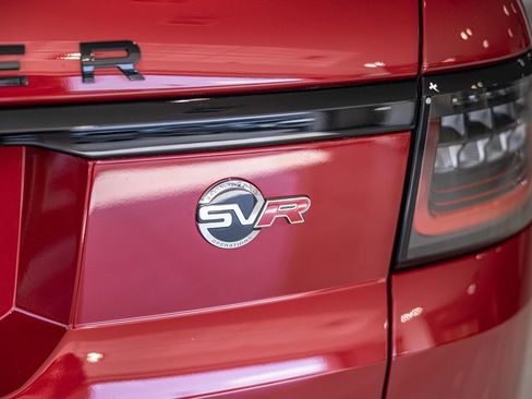 Used 2022 Land Rover Range Rover Sport SVR AWD/4WD image 15