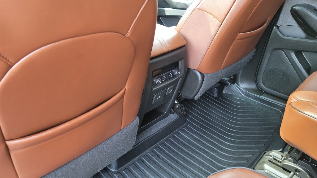 Used 2021 Chevrolet Traverse High Country AWD/4WD image 28