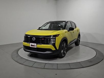 New 2025 Nissan Kicks SR