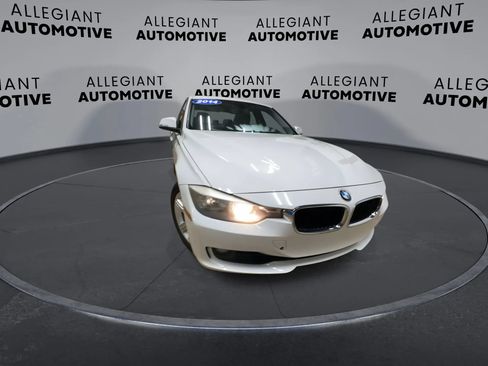 Used 2014 BMW 328i Sedan RWD image 4