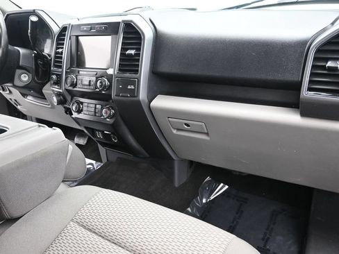 Used 2019 Ford F150 XLT w/ Equipment Group 302A Luxury AWD/4WD image 21