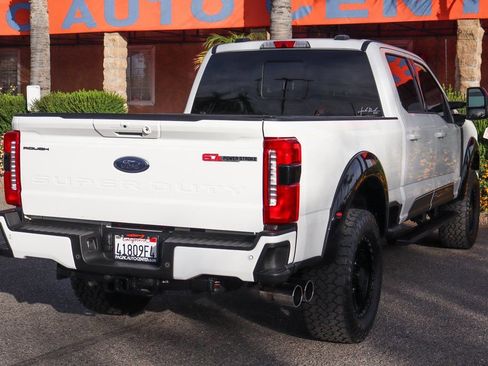 Used 2024 Ford F250 Lariat w/ Lariat Ultimate Package AWD/4WD image 10
