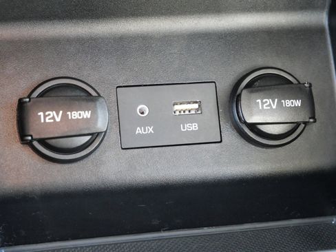 Used 2019 Hyundai Elantra SEL image 28