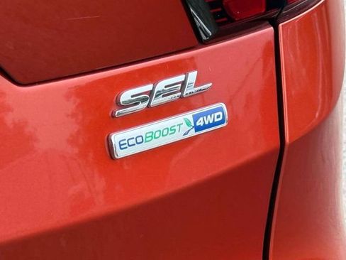 Used 2019 Ford Escape SEL AWD/4WD image 11