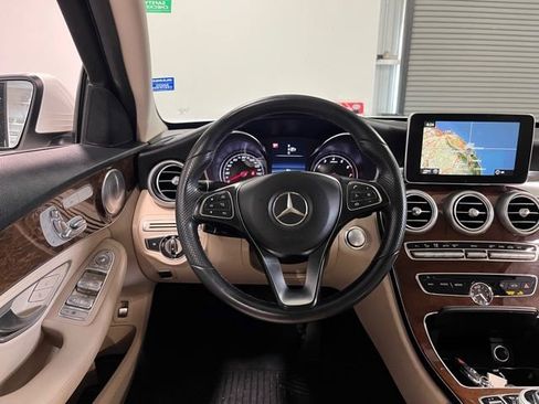 Used 2015 Mercedes-Benz C 300 4MATIC Sedan image 20