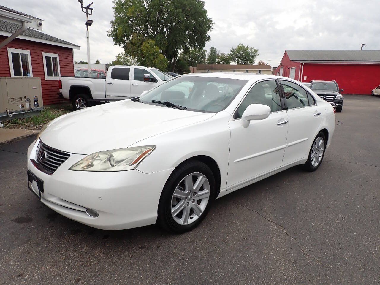 Used 2007 Lexus ES 350 w/ Premium Plus Pkg FWD image 3