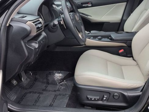 Used 2014 Lexus IS 250 AWD w/ Navigation Package image 13