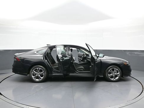 Certified 2023 Honda Accord EX image 41