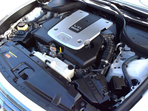 Used 2012 INFINITI G37 Journey w/ Premium Pkg RWD image 28