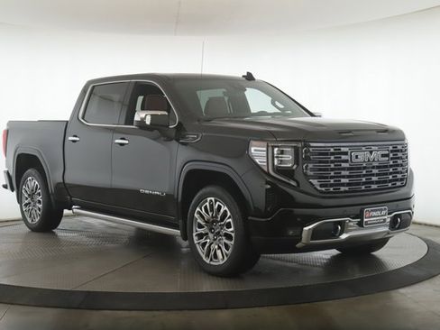 Used 2025 GMC Sierra 1500 Denali Ultimate image 2