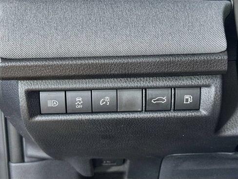 Used 2026 Toyota Camry LE FWD image 23