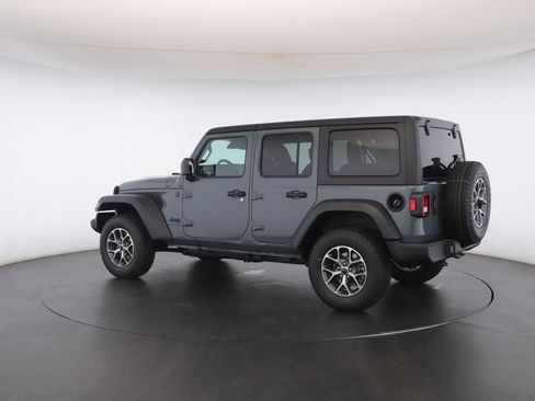 New 2026 Jeep Wrangler Unlimited Sport image 17