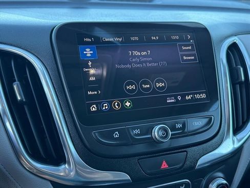 Used 2021 Chevrolet Equinox Premier image 13