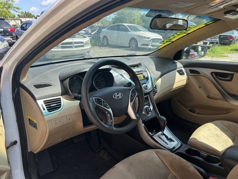 Used 2012 Hyundai Elantra GLS w/ Preferred Pkg 3 FWD image 14
