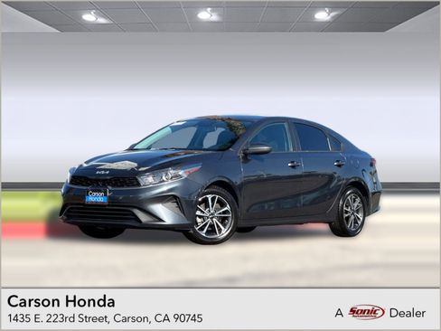 Used 2022 Kia Forte LXS image 1