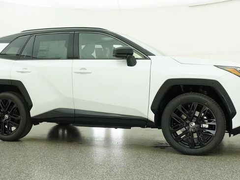 New 2026 Toyota RAV4 XSE AWD/4WD image 28