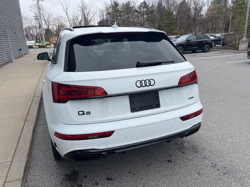 Used 2024 Audi Q5 e Premium Plus w/ Premium Plus Package image 26